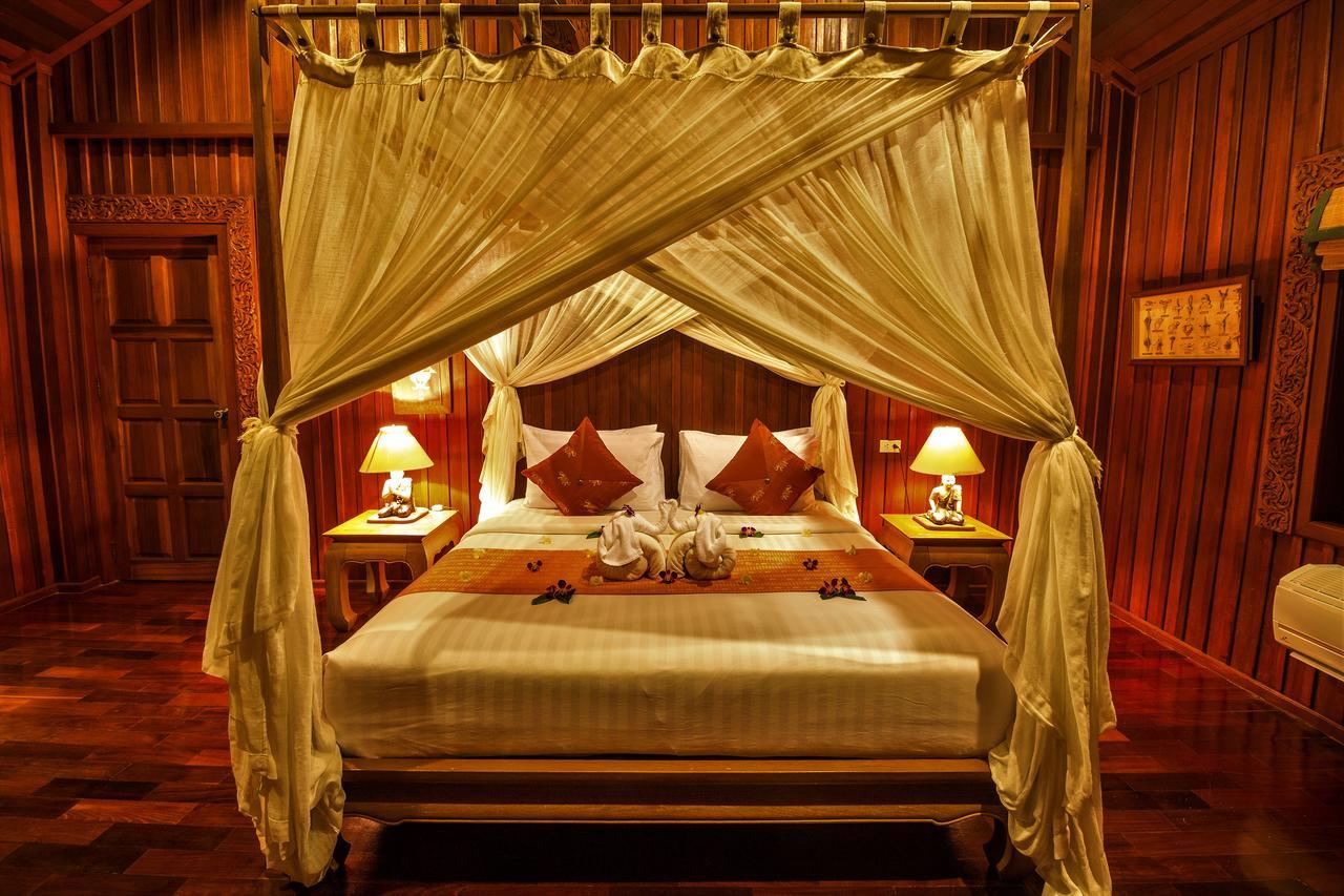 באנג ראק Erawan Villa Hotel מראה חיצוני תמונה